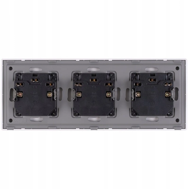 Drievoudig Schuko-Stopcontact Wit PVC-Afdekraam Drievoudig En 3 X Stopcontact