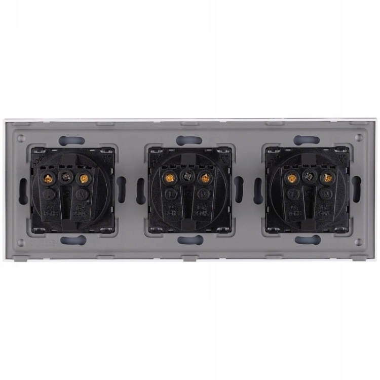 Drievoudig Schuko-Stopcontact Glas Wit Drievoudig Afdekraam En 3 X Stopcontact