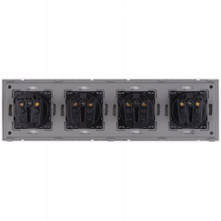Viervoudig Schuko-Stopcontact Wit PVC-Afdekraam Viervoudig En 4 X Stopcontact