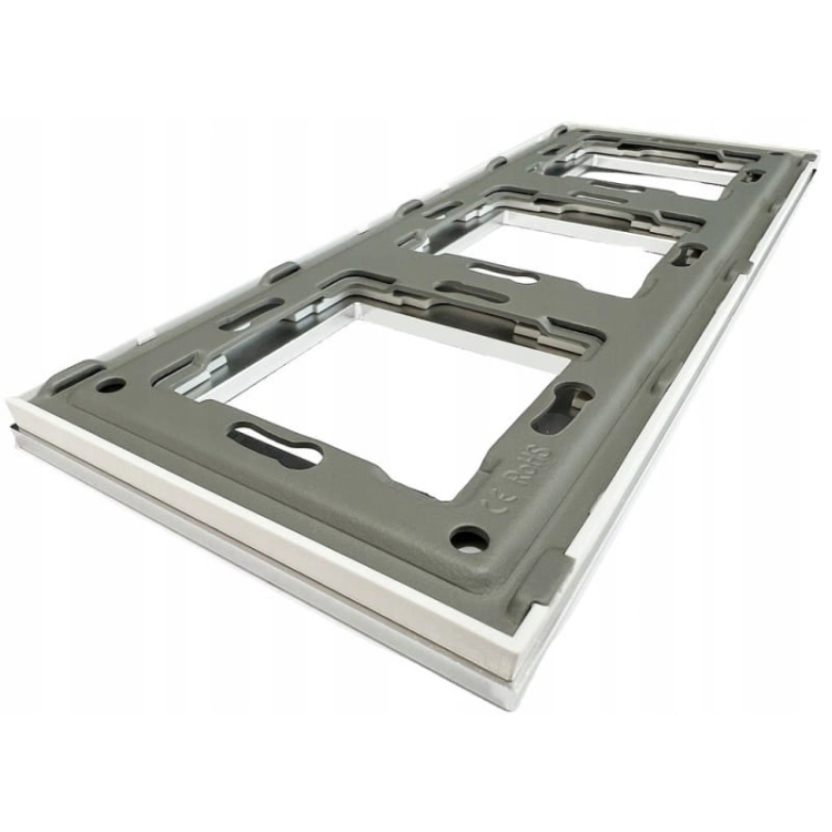 Aluminium Afdekraam Drievoudig Zilver Voor Modules MIUUN