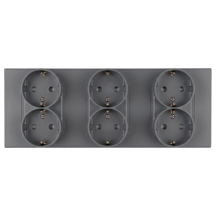 Drievoudig Kunststof Stopcontact LINEA Grijs Schuko Drievoudig Afdekraam En 3 X Stopcontact