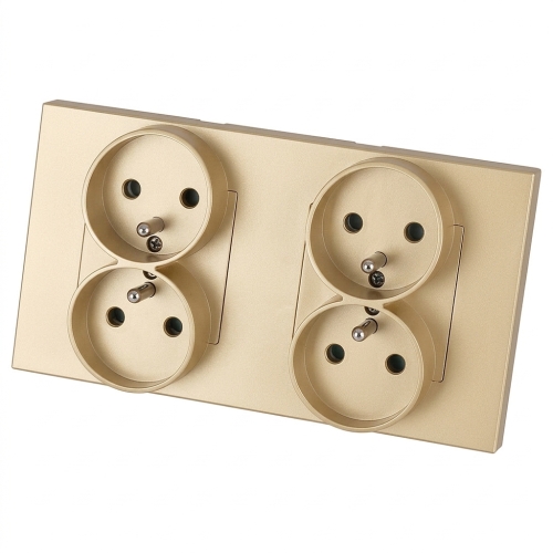 Stopcontact Viervoudig Kunststof LINEA Goud En Afdekraam Dubbel 2 X Stopcontact MIUUN