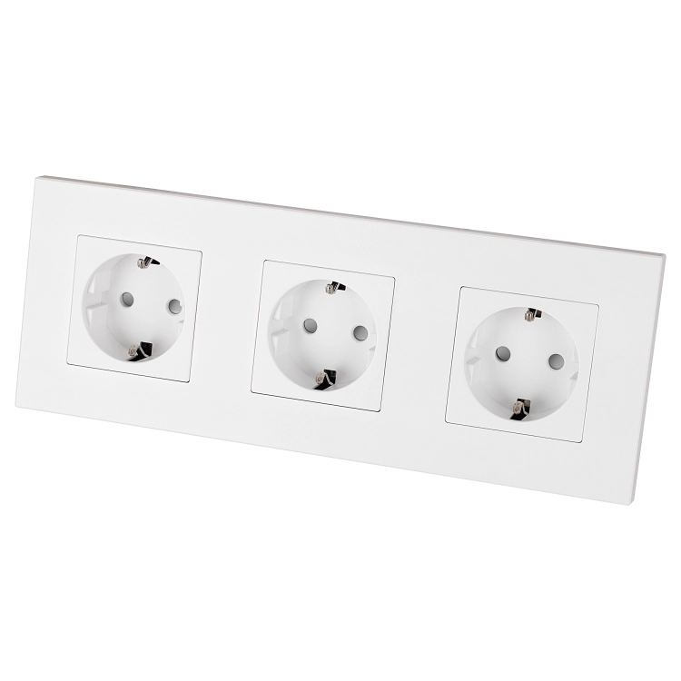 Drievoudig Schuko-Stopcontact Kunststof LINEA Wit Drievoudig Afdekraam En 3 X Stopcontact