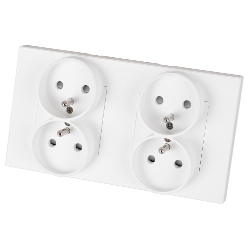 Viervoudig Stopcontact Kunststof LINEA Wit Tweevoudig Afdekraam En 2 X Stopcontact MIUUN