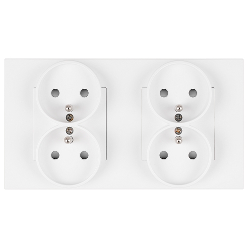 Viervoudig Stopcontact Kunststof LINEA Wit Tweevoudig Afdekraam En 2 X Stopcontact MIUUN
