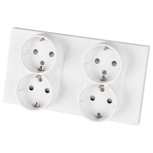 Viervoudig Schuko-Stopcontact Kunststof LINEA Wit En Tweevoudig Afdekraam 2 X Stopcontact